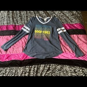 Women’s Long-sleeve Shirt